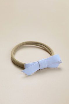 Пов'язка one size з шкіряним бантиком, білий 1442341012 фото